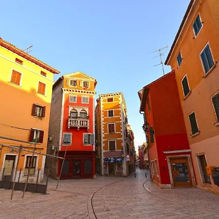 Fuer 6 Personen Ca 90 Qm In Rovinj, Istrien Istrische Riviera Apartment